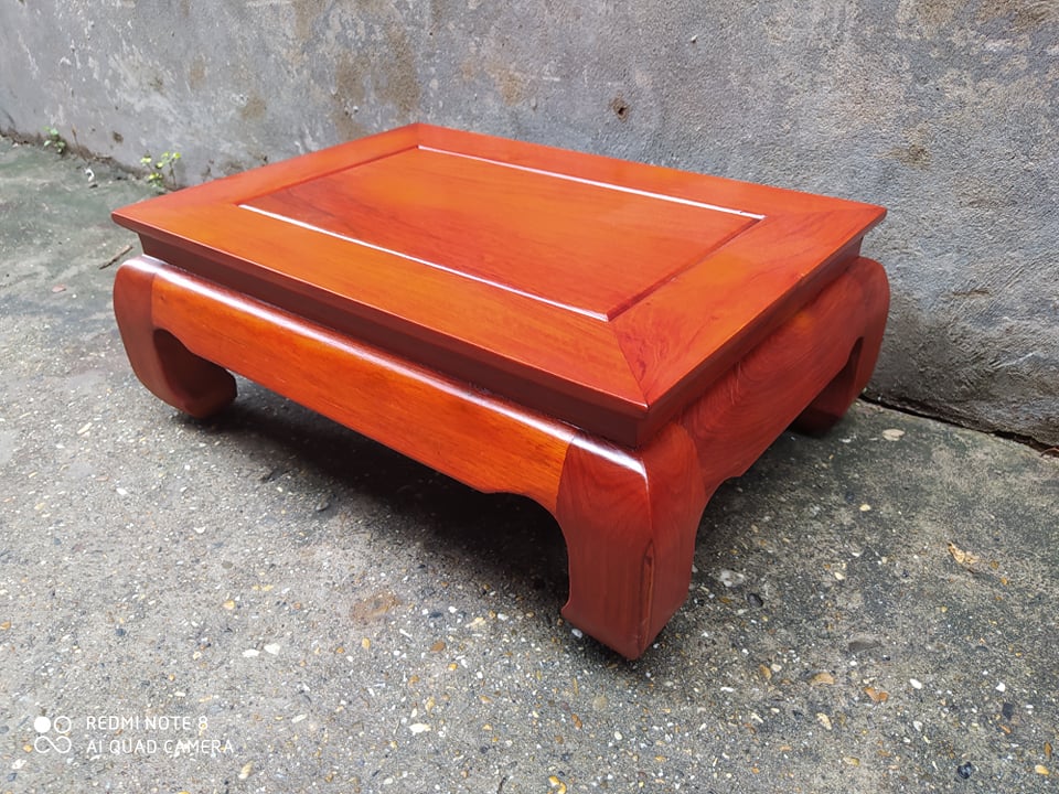 Bàn trà gỗ hương (kích thước 35 x 50 x 18 cm)