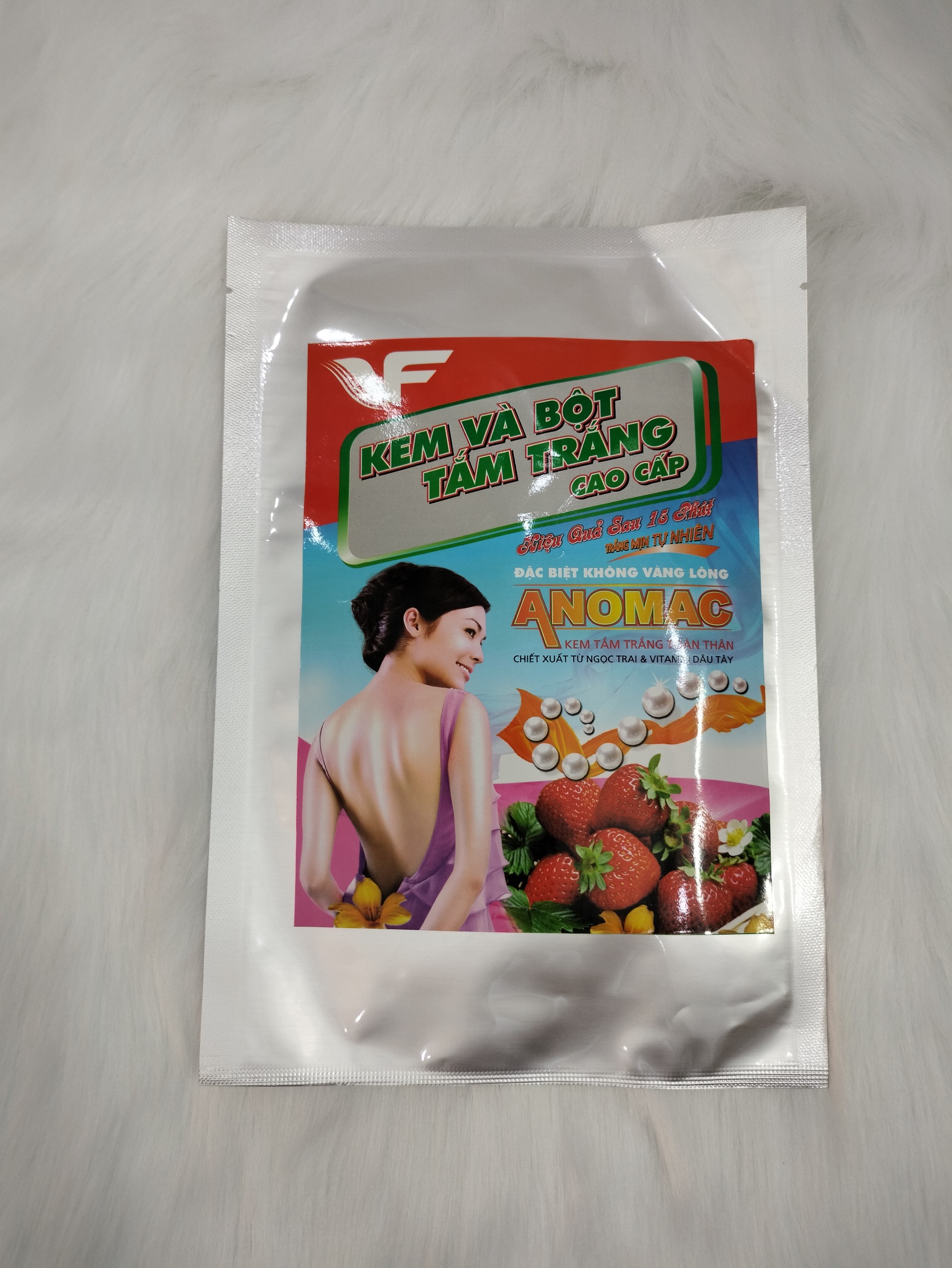 Kem lột tắm trắng da TVF, Anomac