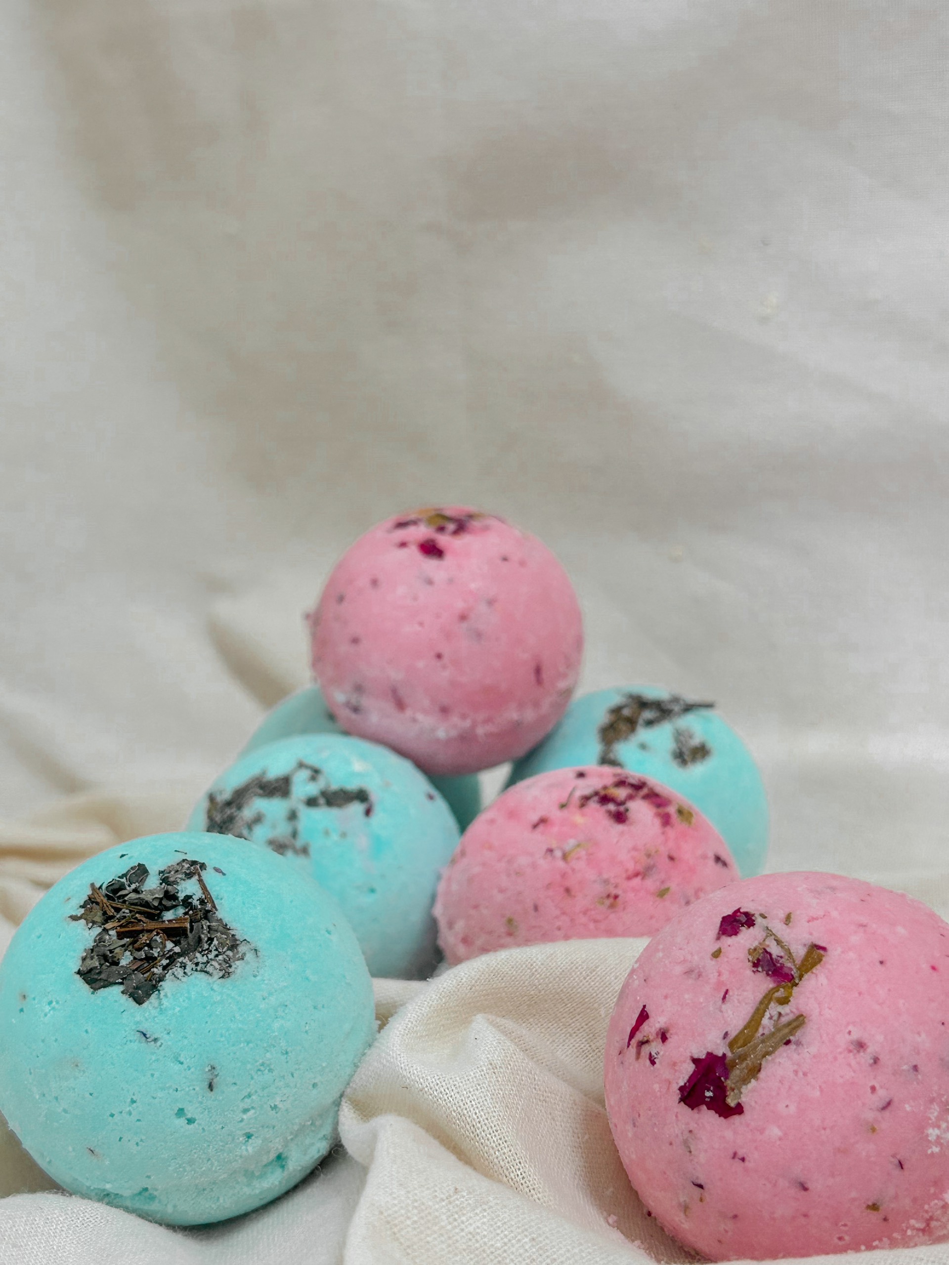 BATH BOMB VIÊN  THẢ BỒN TẮM thư giãn