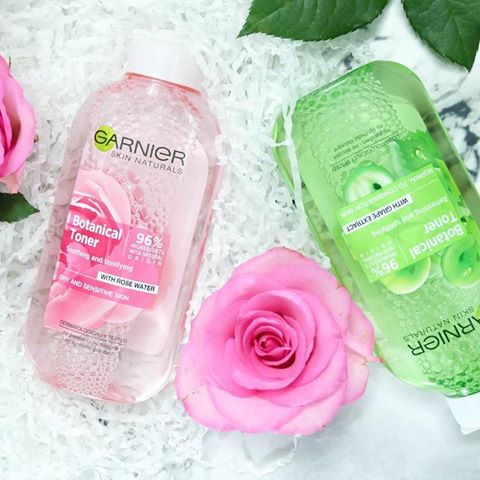 Nước hoa hồng GARNIER hoa hồng 200ml (Cho da khô và nhạy cảm) - Nga