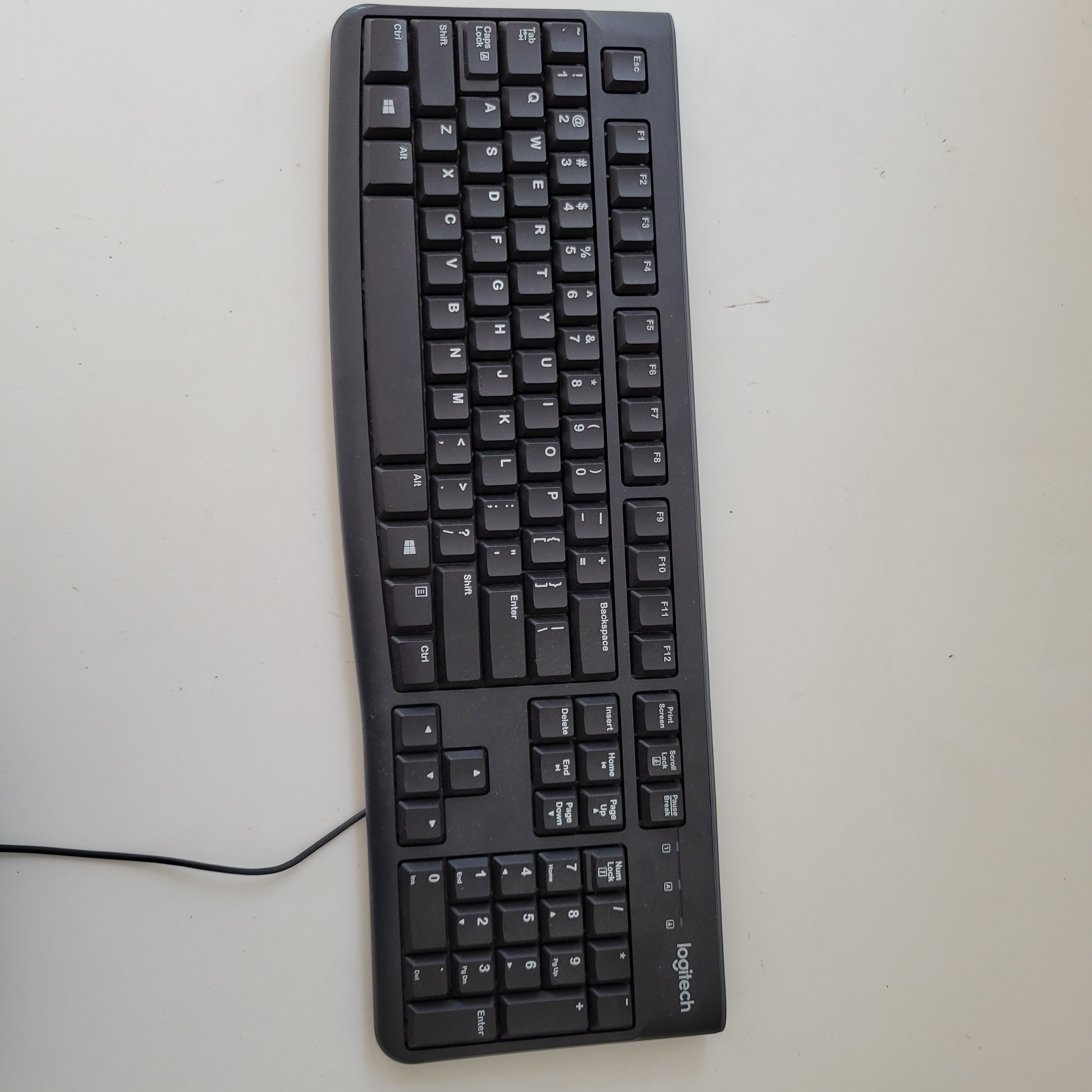 Bàn phím có dây Logitech K120 USB hàng đã qua sử dụng