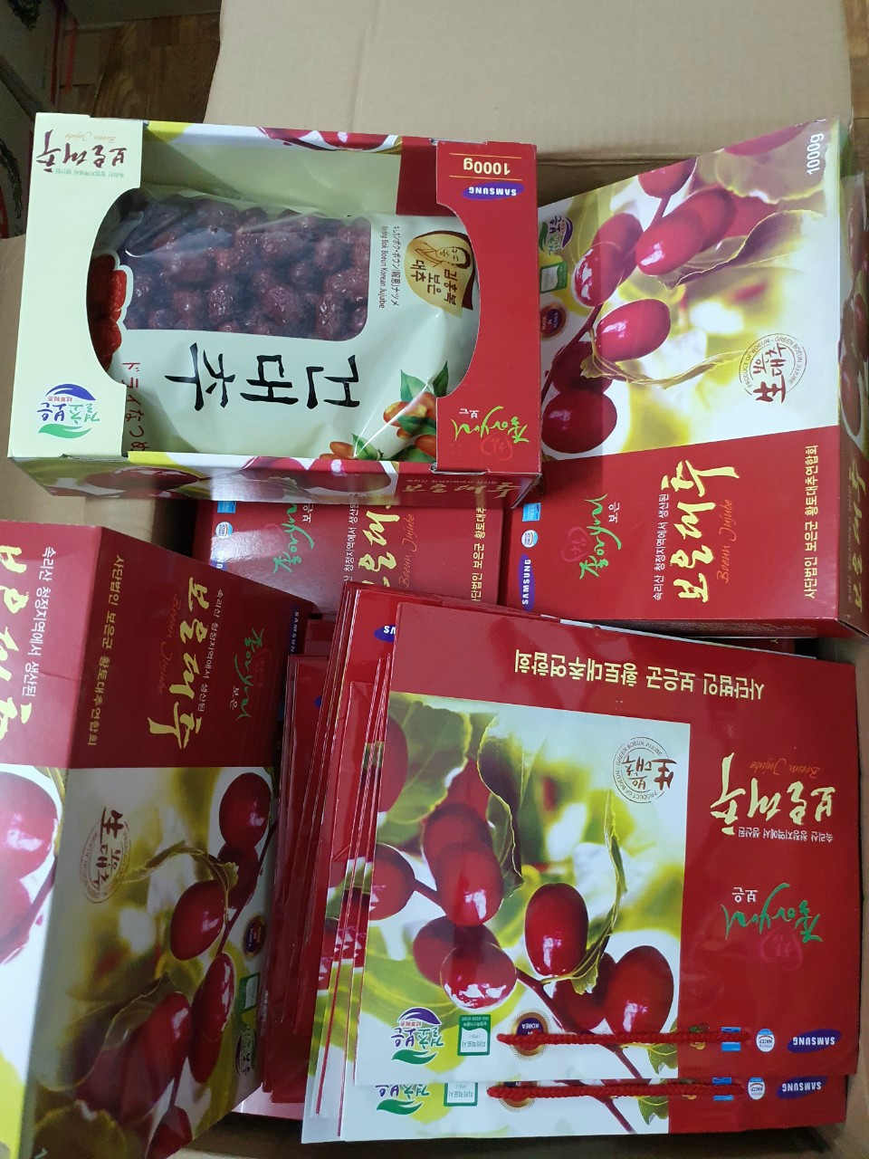 Táo Đỏ Khô Hàn Quốc Hộp 1kg