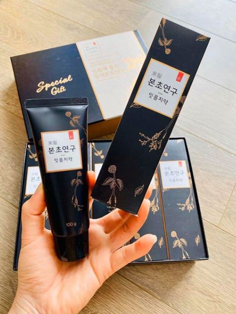 Kem đánh răng Thảo dược muối khoáng Ryo Hàn Quốc