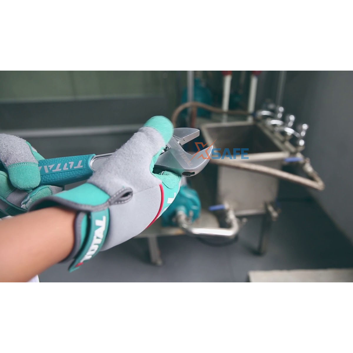 Mỏ lết cầm tay đa năng Total Ingco Wadfow chất liệu thép cao cấp siêu cứng điều chỉnh độ mở sửa chữa tháo mở bulong mỏ lết công mỏ lết răng