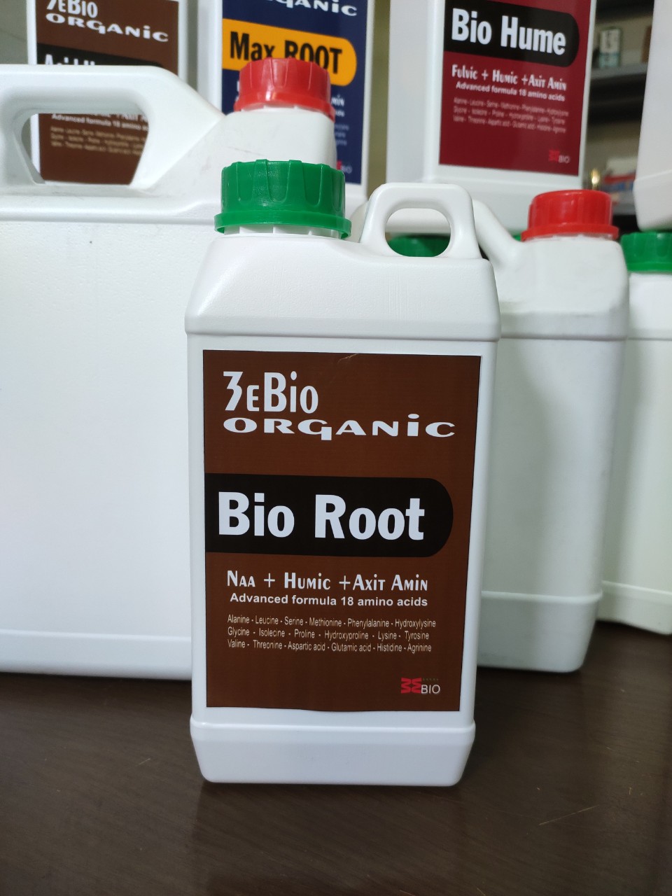 BIO ROOT chai 1 lít chuyên rễ cho cây khó tính