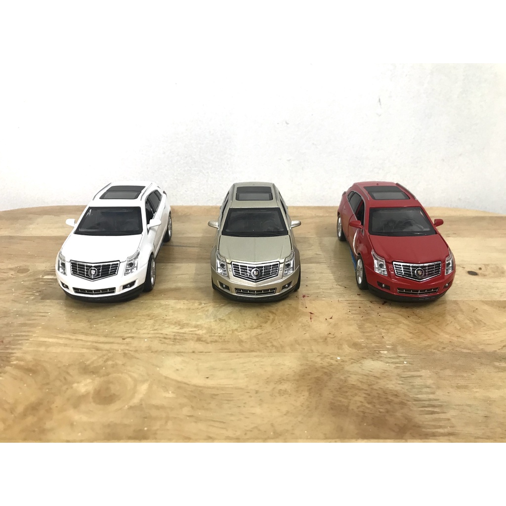 Mô hình xe Cadillac SRX _ Tỷ lệ 1:32