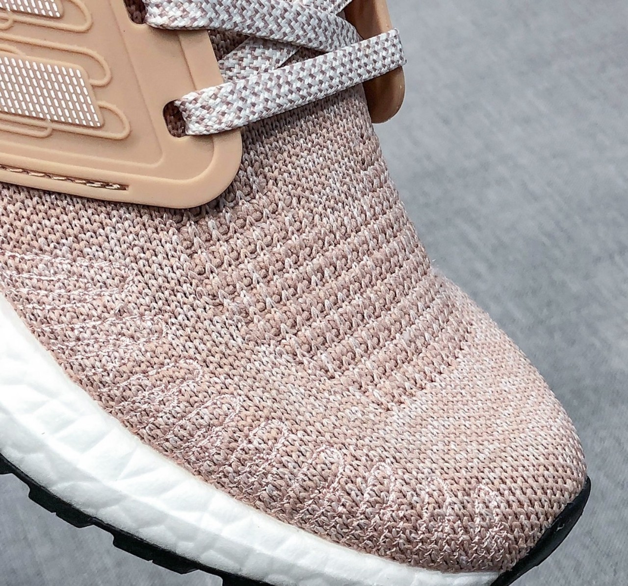 [SALE KHỦNG][TẶNG VỚ] GIÀY NỮ ADIDAS ULTRABOOST 20 [GIÀY CHẠY TỐT]