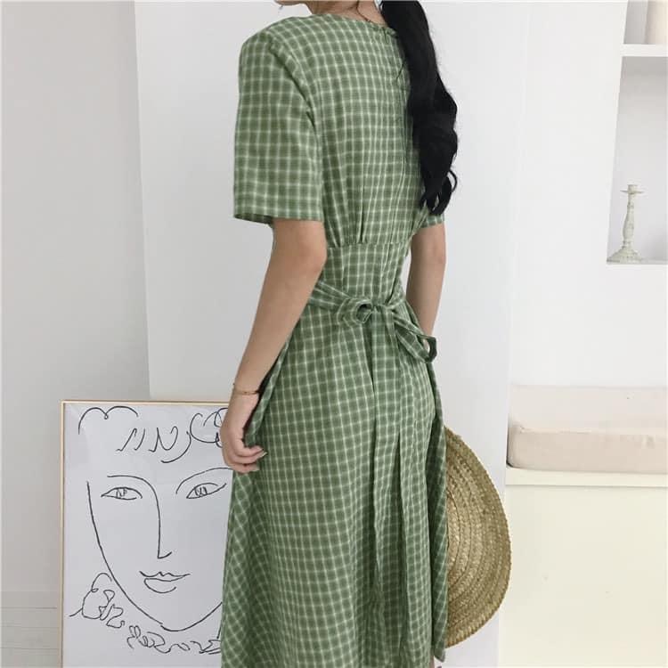 VÁY KẺ CARO DÁNG VINTAGE CÓ DÂY THẮT EO ( ảnh thật ở cuối )