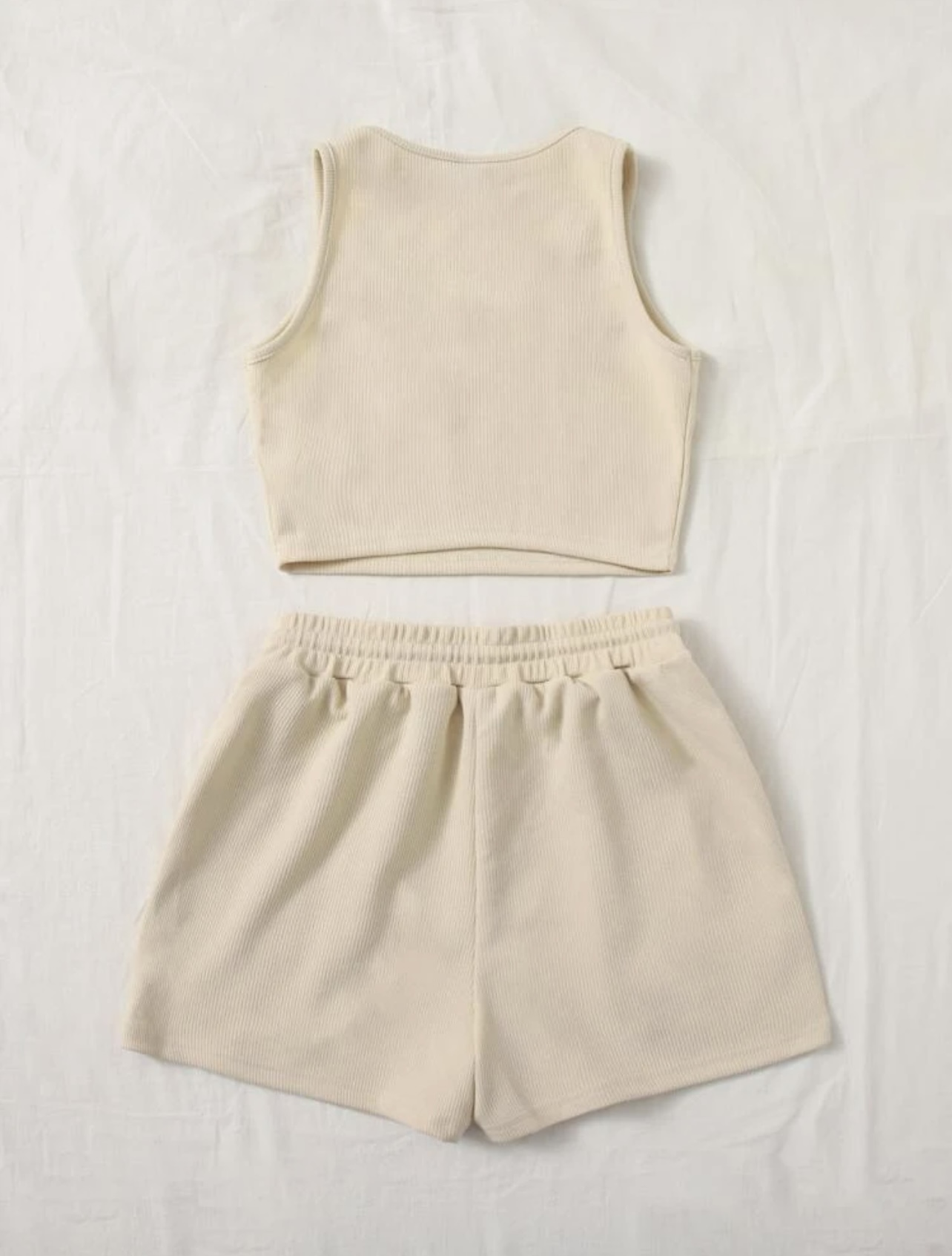 Bộ Quần Áo Nữ, Quần Short, Áo Cổ Tròn Sát Nách Vải Bo Gân Siêu Xinh, Co Giãn Tốt, Thiết Kế Sang Chảnh, Tôn Dáng, Dễ Thương, Đi Chơi, Dạo Phố Đều Đẹp