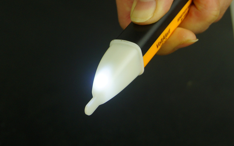 Bút thử điện, vít thử điện cảm ứng (không dò âm tường) kèm pin