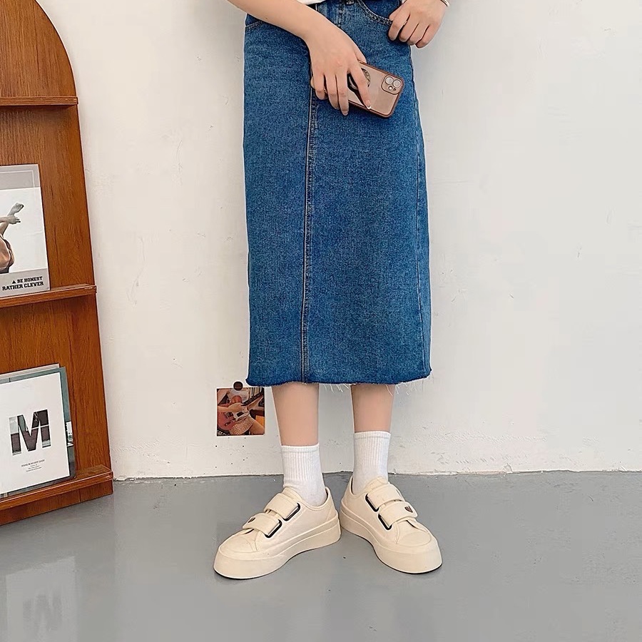 Giày lười slipon quai dán hình voi con