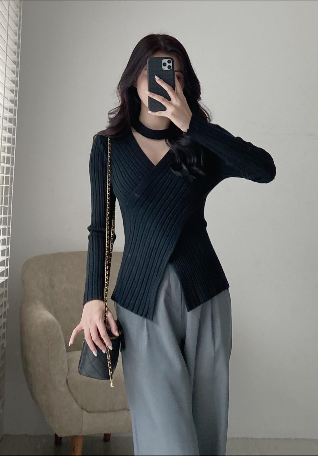 Áo len vạt chéo cổ choker mã Aolenvatcotim280