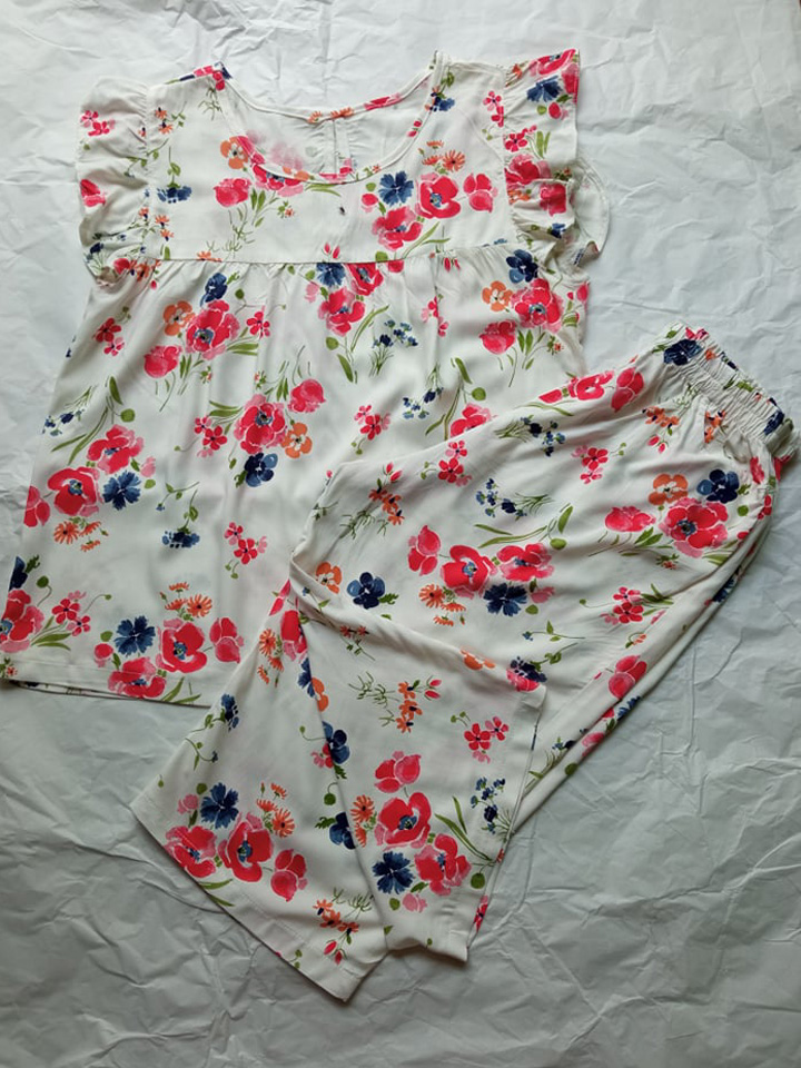 Đồ lửng mặc nhà, chất liệu cotton thoáng mát, dễ chịu