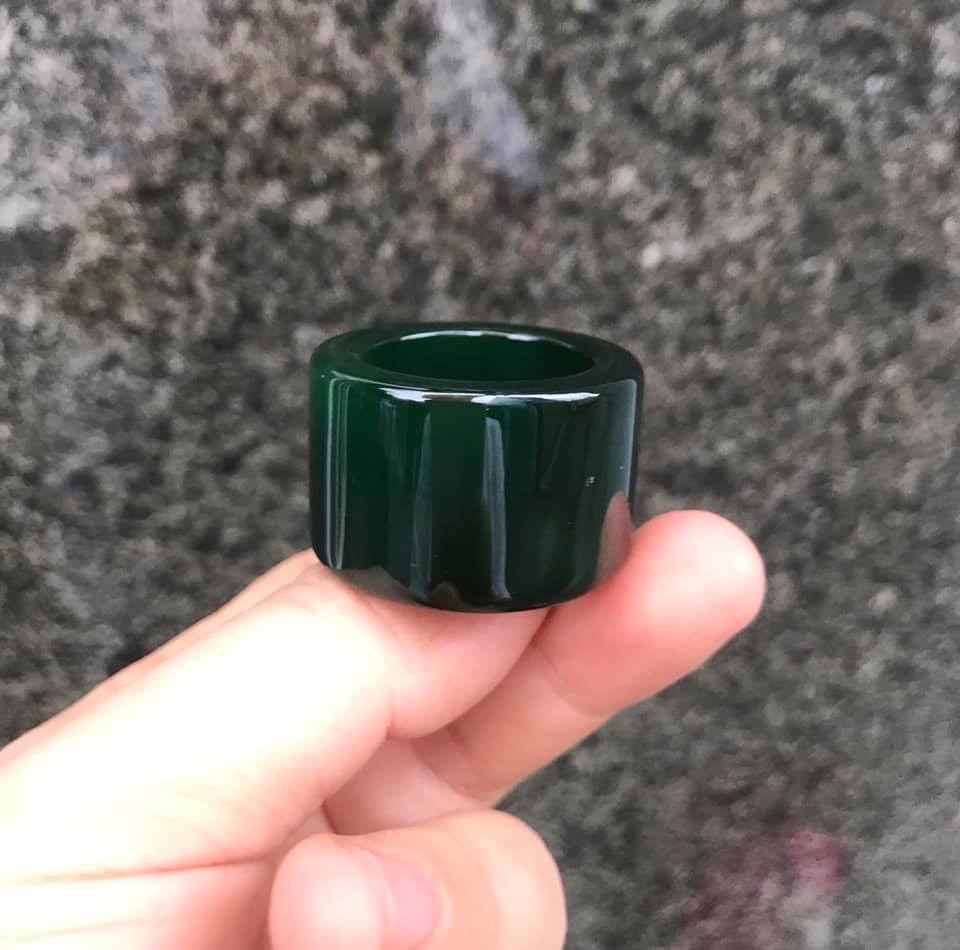 [HCM]NHẪN CÀN LONG BẢN VUÔNG ĐÁ MÃ NÃO XANH