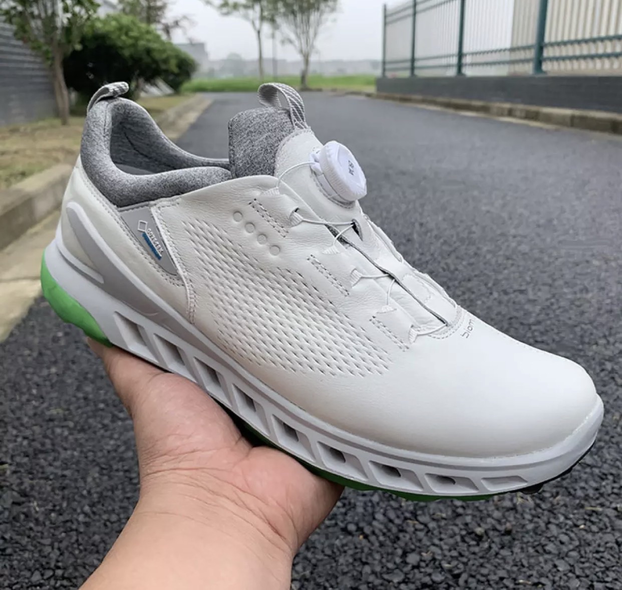 Giầy golf eco