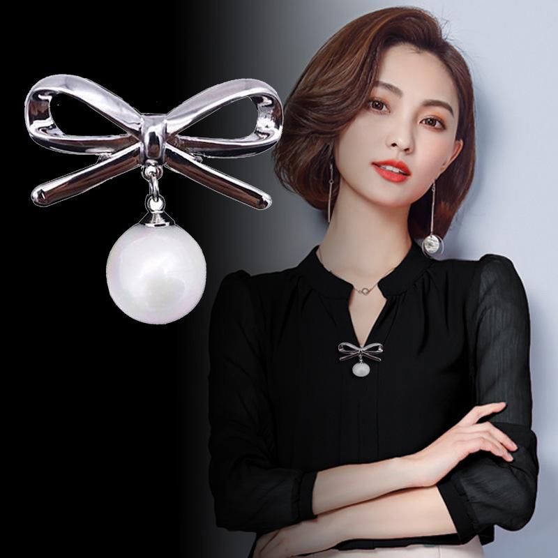 [HCM]Cài Áo Ngọc Trai Hình Nơ  Chống Trượt Nịt Ren Khe Ngực Thời Trang Phong Cách Hàn CAHINHNO
