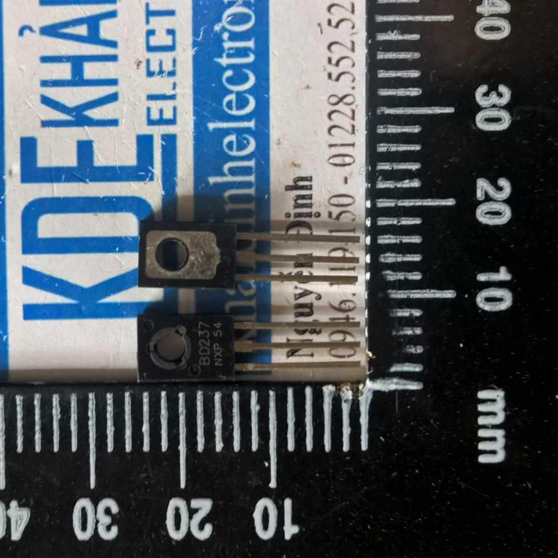 20 con bd237 to-126 80v/2a/25w npn-trans kde1479