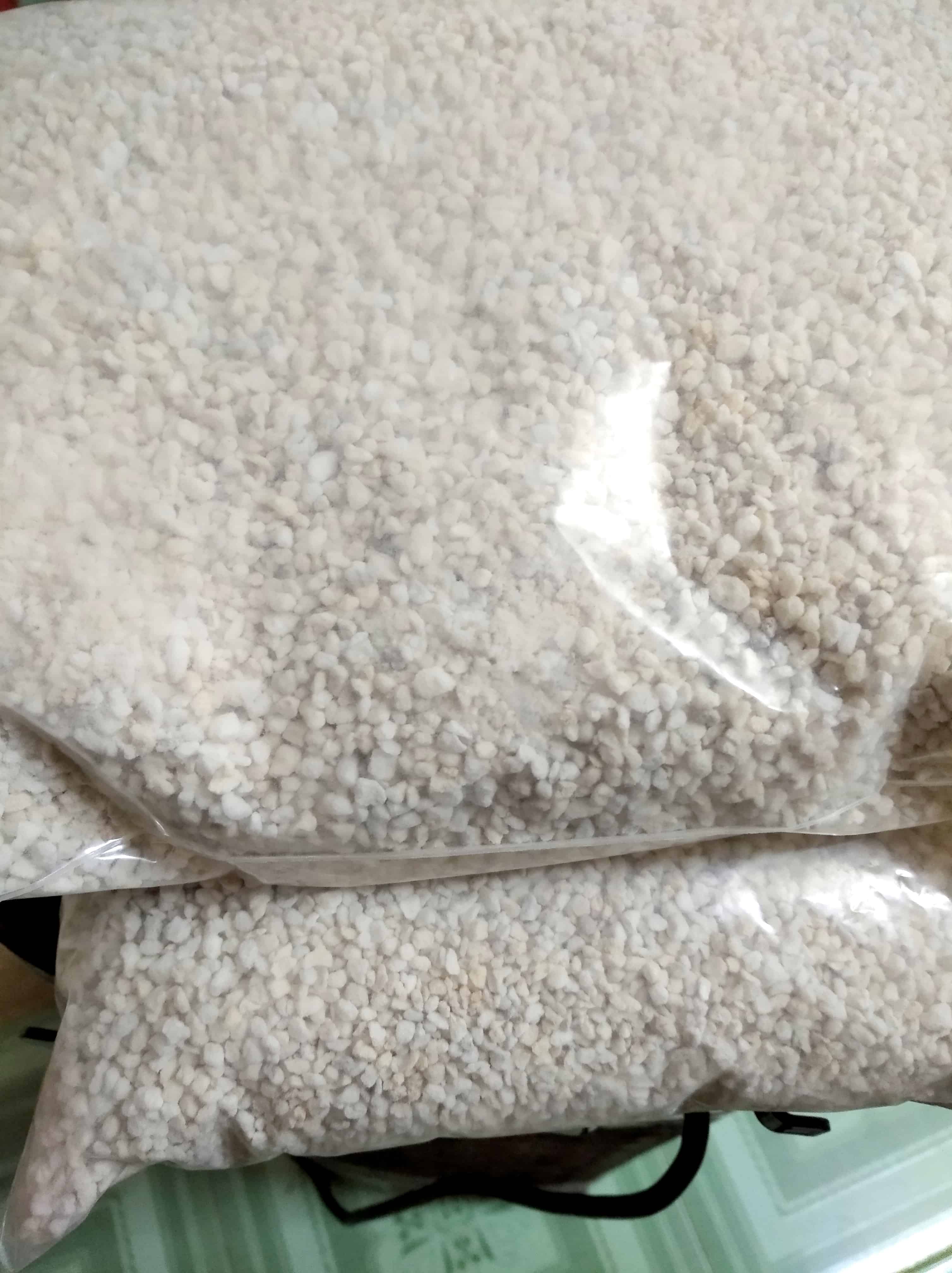 [HCM]Đá trân châu đá perlite trồng sen đá cây cảnh 1kg