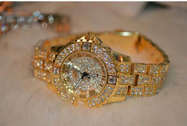 ĐỒNG HỒ NỮ BS DIAMON DÂY KIM LOẠI