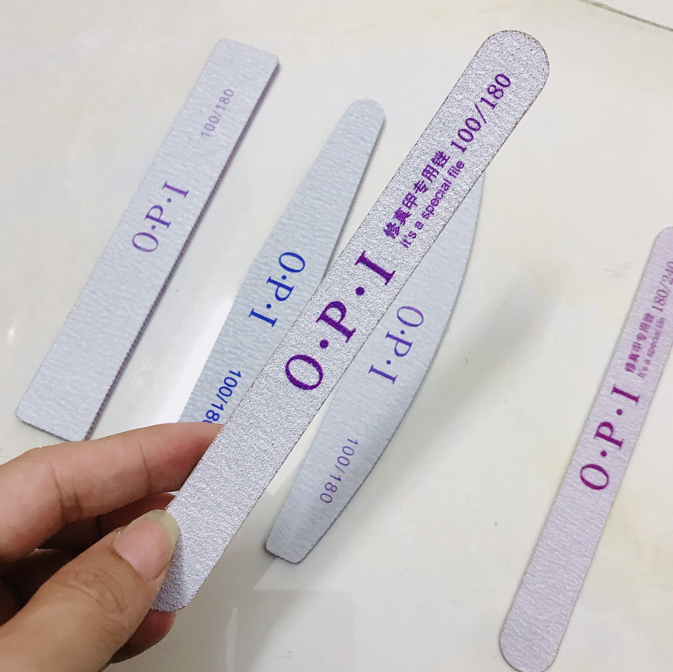 Dũa móng giả OPI 100/180