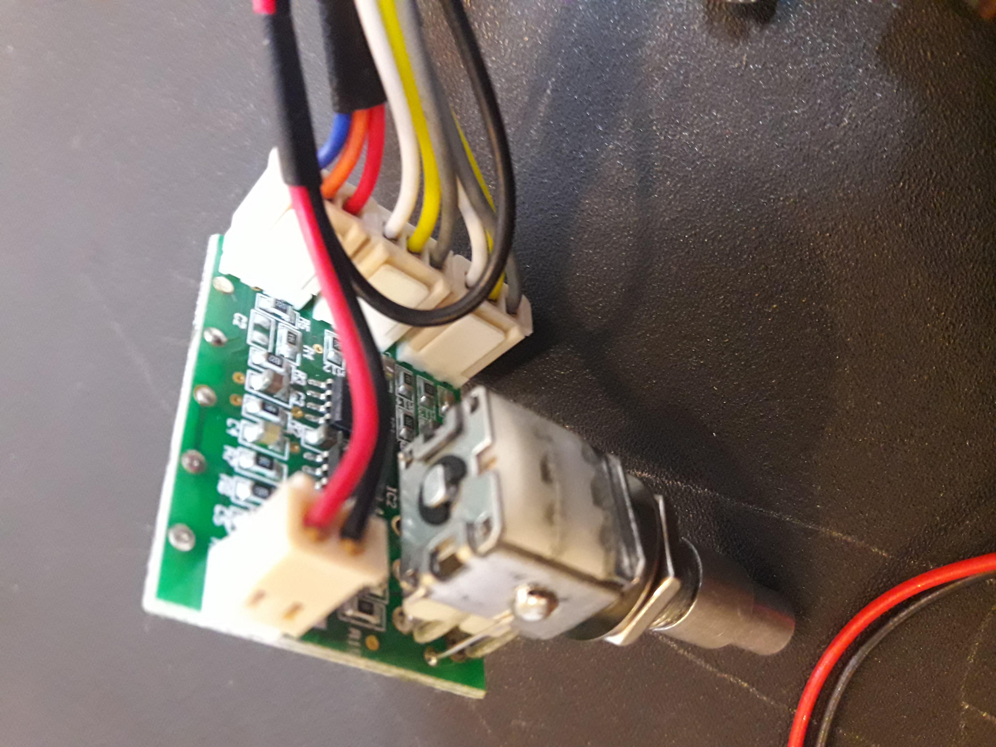 [HCM]Preamp đàn guitar bass 5 tụ hình thật