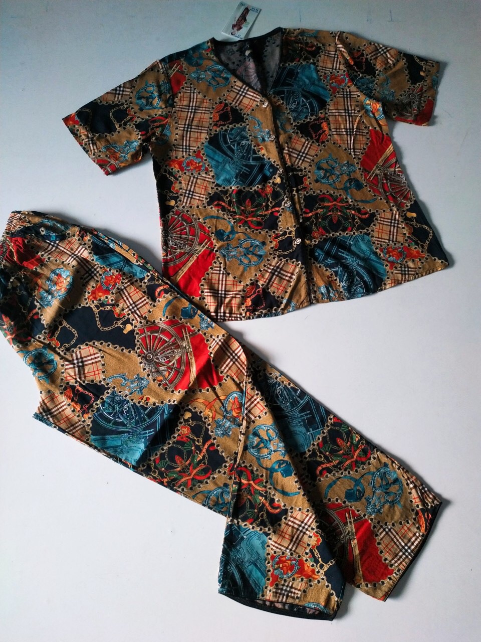 [HCM]Bộ tôn Thái cổ bài lai