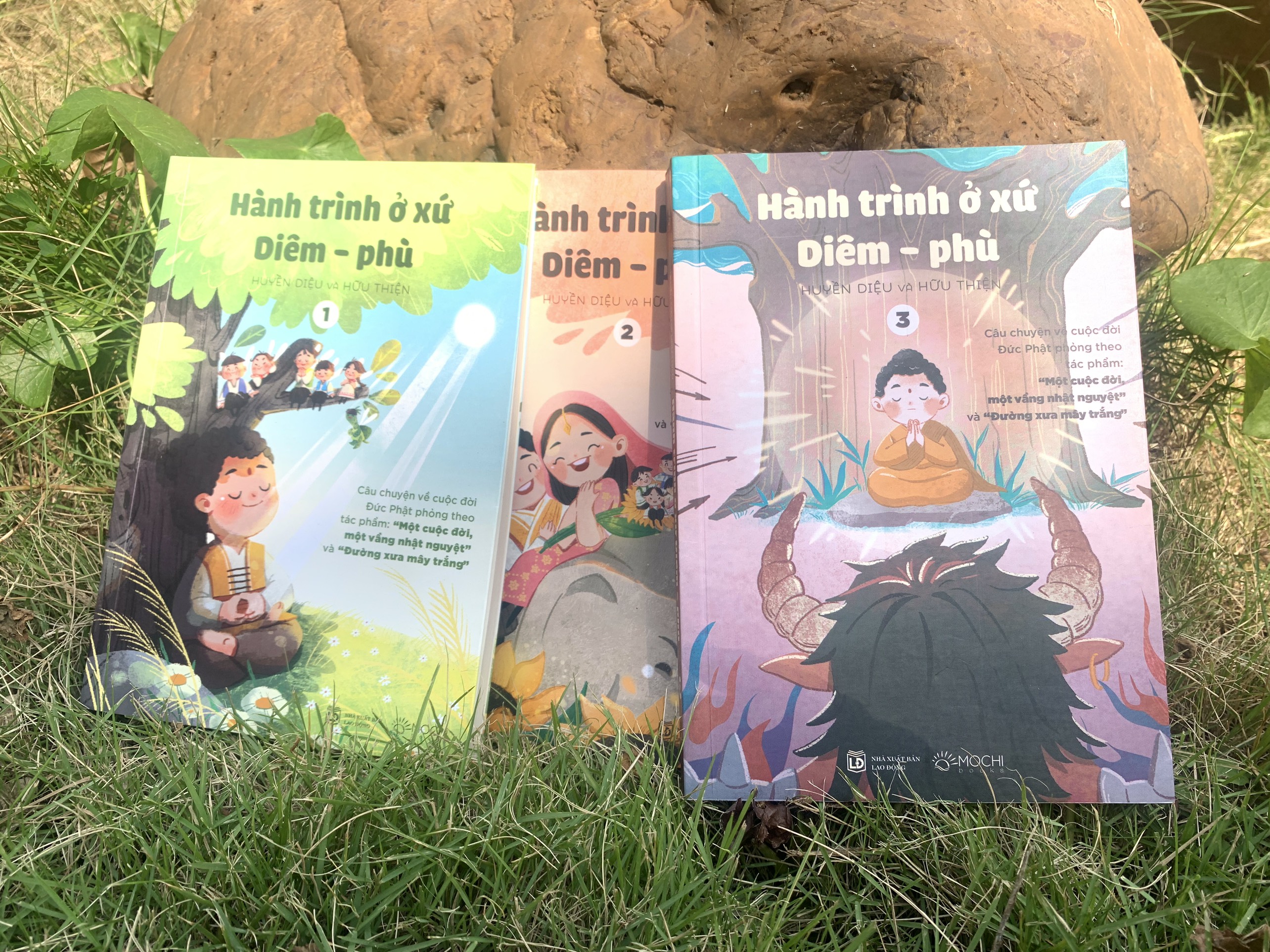 Sách - Hành trình ở xứ Diêm-phù
