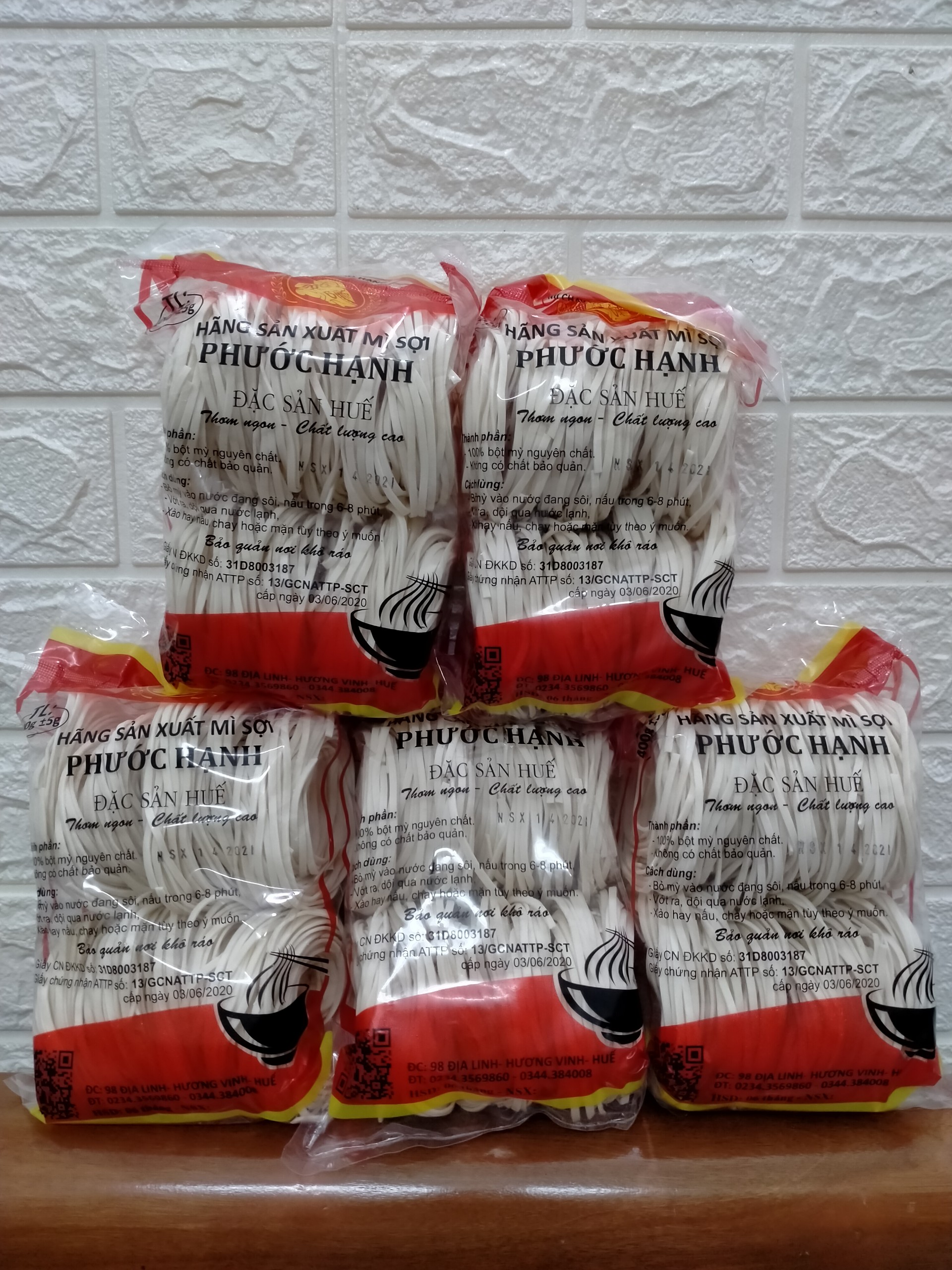 1,2 kg Mì vắt ( bánh canh khô ) Huế ( 3 gói x 400g phước hạnh )