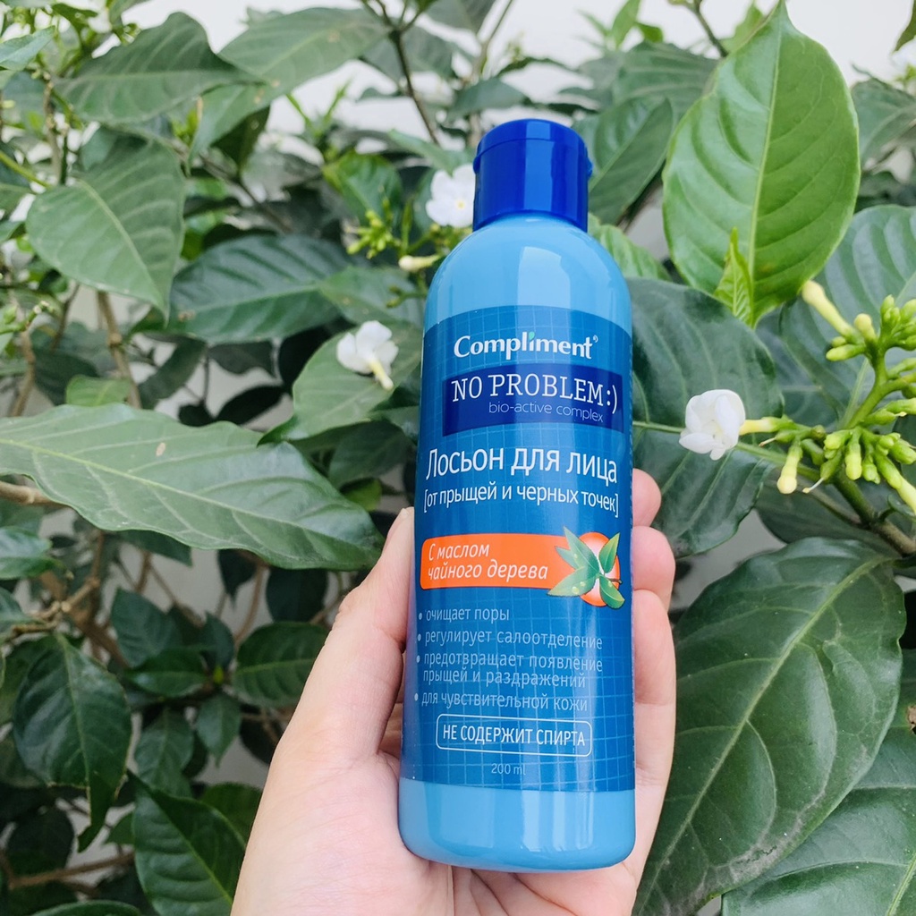 Toner Compliment No Problem kiềm dầu giảm mụn Nga Chai 200ml