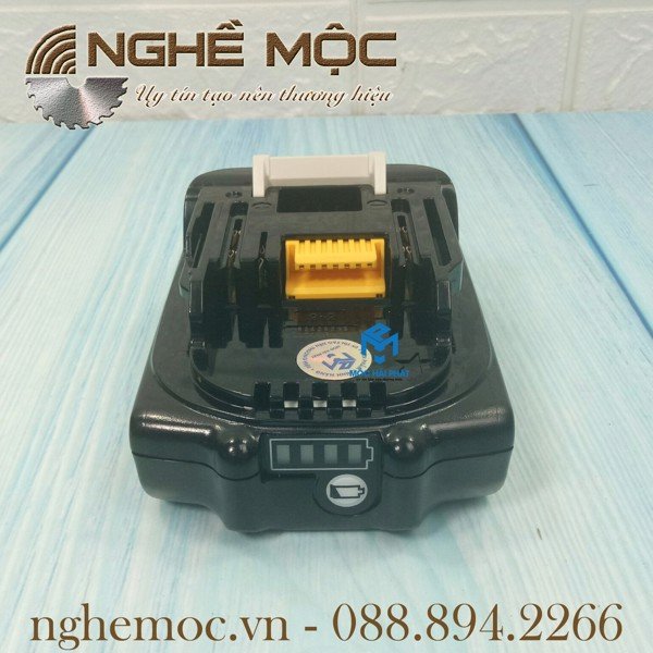 Pin 2a-18V Makita