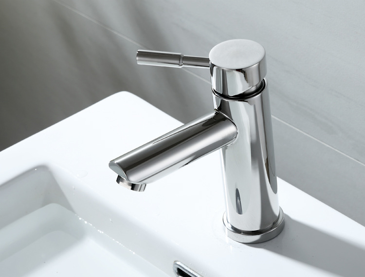 Vòi lavabo nóng lạnh cao cấp Lukas