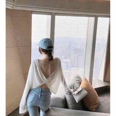 [HCM]Áo thun tay dài hở lưng dây chuỗi ngọc