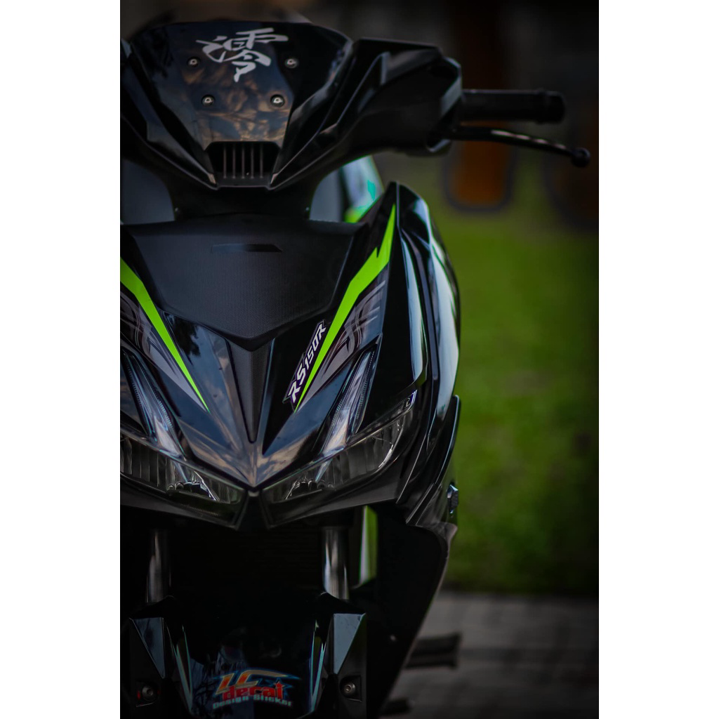 Tem rời dán xe winner x mẫu chữ rs xanh lá