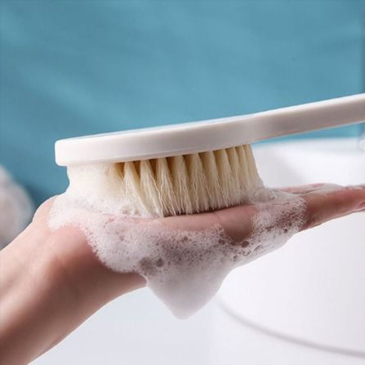 Dụng cụ chà lưng cọ mềm (có hộp xịn sò)