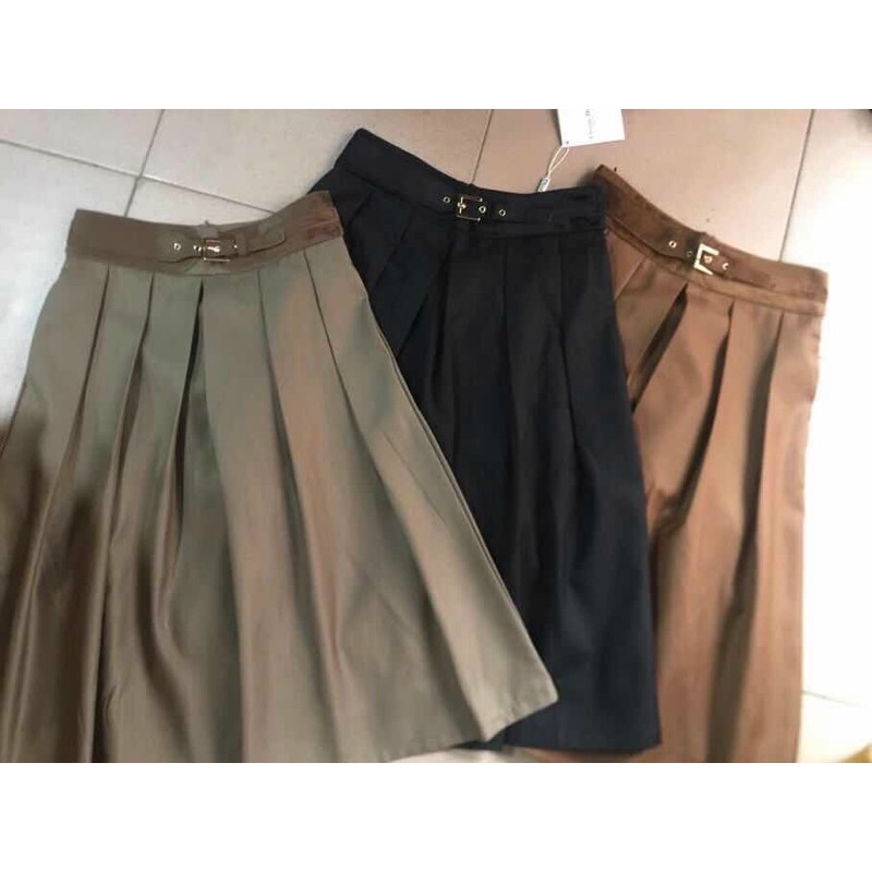 Váy thô đai da lộn