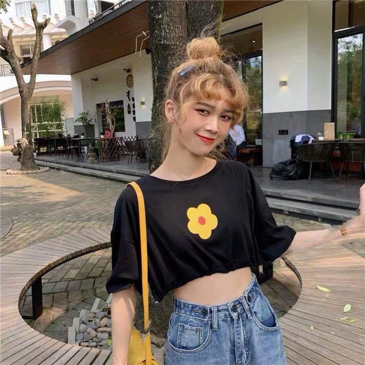 [HCM]Áo croptop bo eo in hoa xinh xắn
