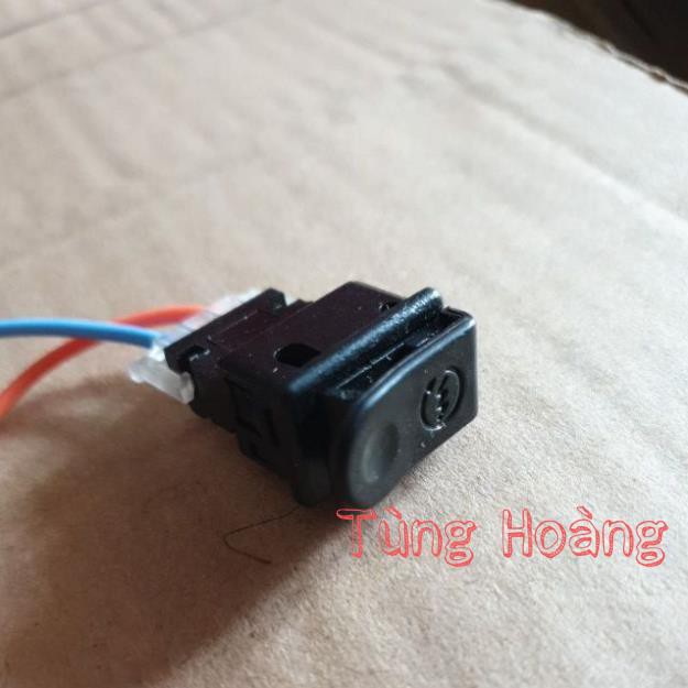 Công tắc đề passing cắm giắc sẵn.