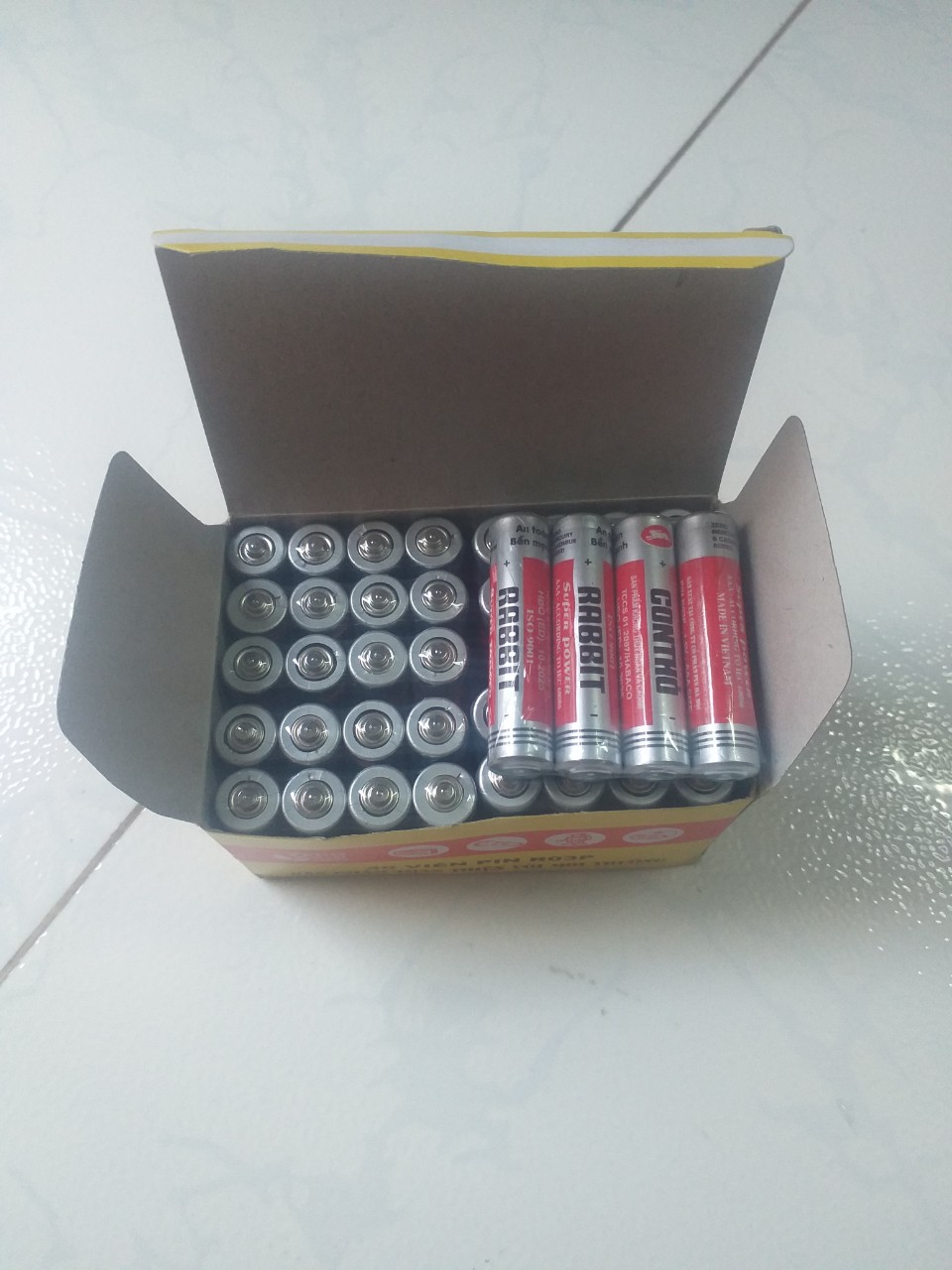 Pin Con thỏ AAA ( Pin đũa - loại nhỏ )