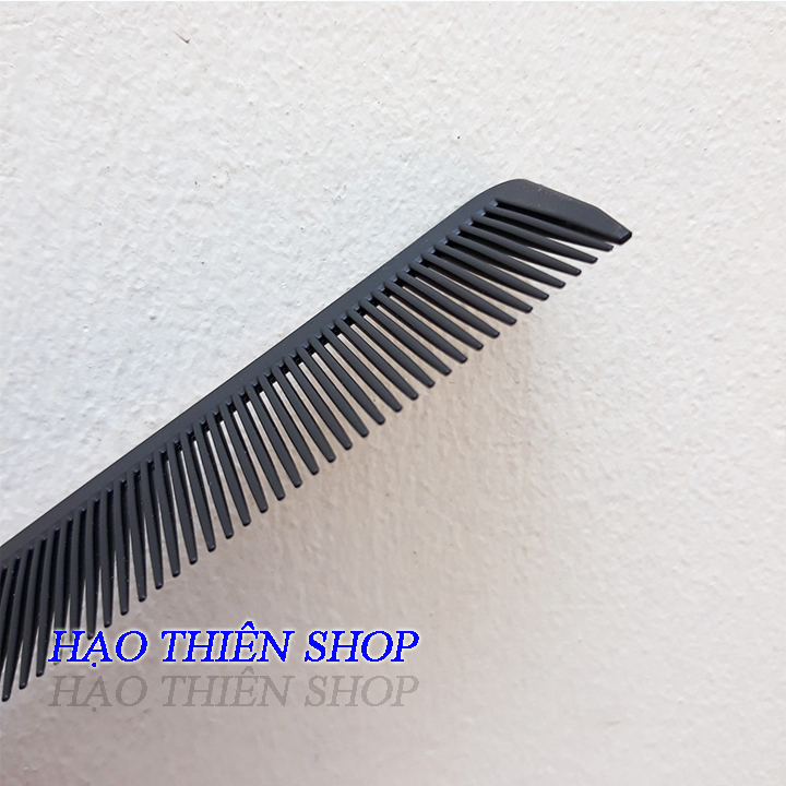 Lược Cắt Tóc Tam TảnTo TONI&GUY 061-đen