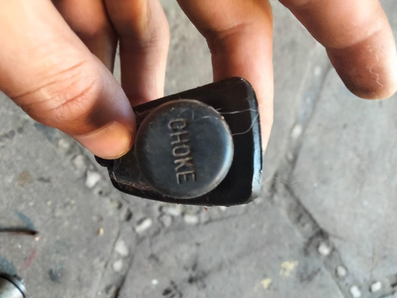 Nút kéo le gió honda cub , chaly 67