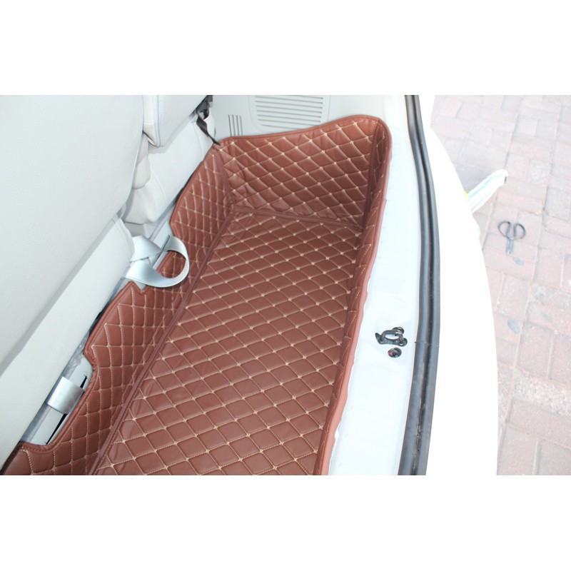 Thảm lót cốp sau Luxgen M7