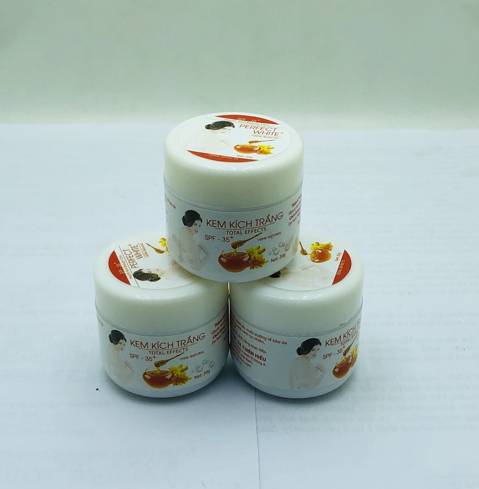 [HCM]Kem kích trắng