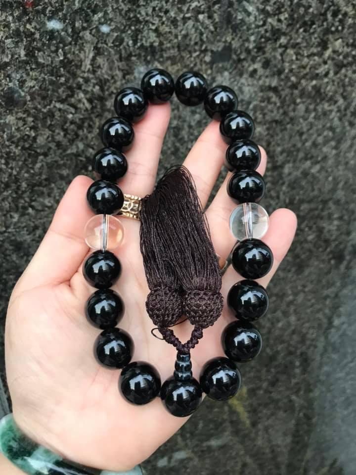 [HCM]CHUỖI TAY NIỆM PHẬT ĐÁ MÃ NÃO ĐEN HẠT 16LY