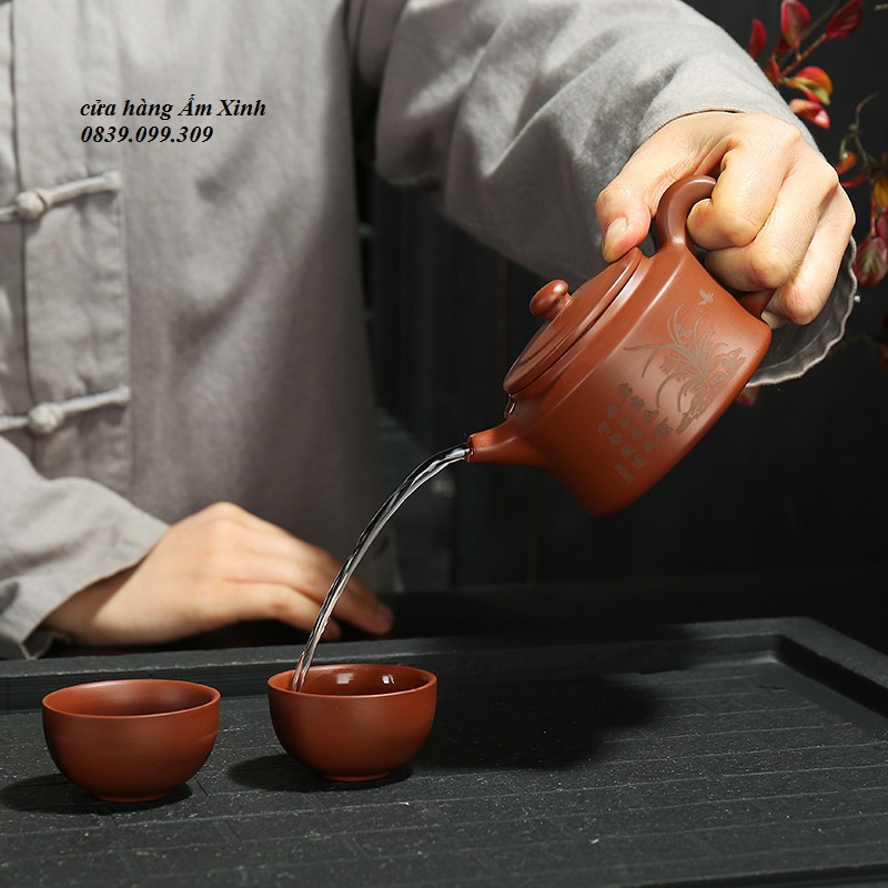Bộ ấm chén tử sa Nghi Hưng