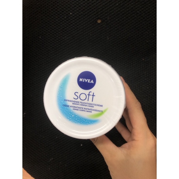 Kem dưỡng da Nivea Soft 200ml - Ceria Cosmetics