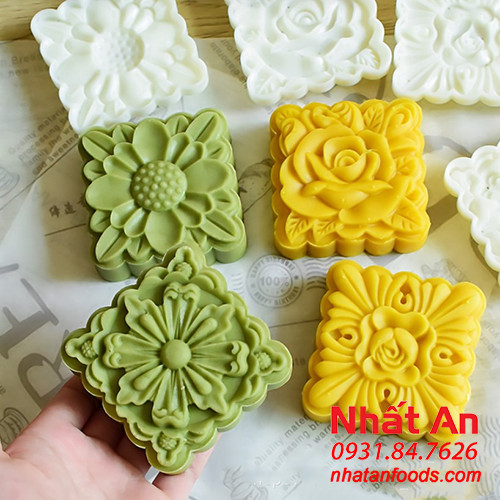 Khuôn trung thu vuông 4 mặt hoa hồng 200 - 230gr