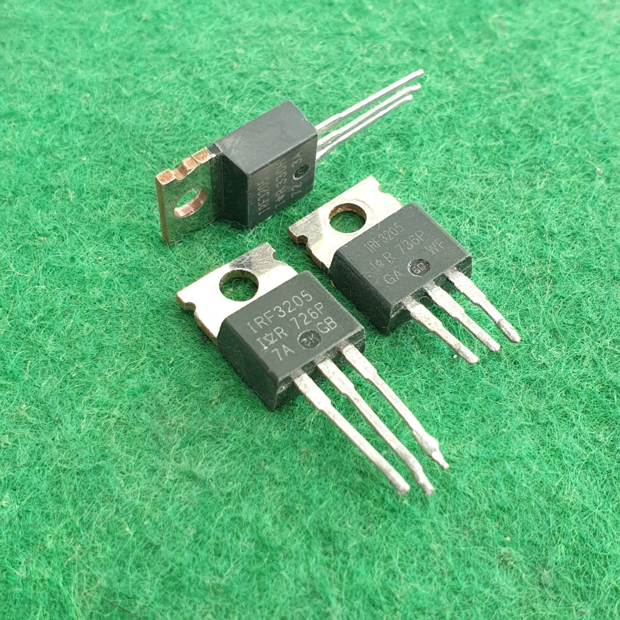 Túi 5 Mosfet IRF 3205 hàng tháo máy