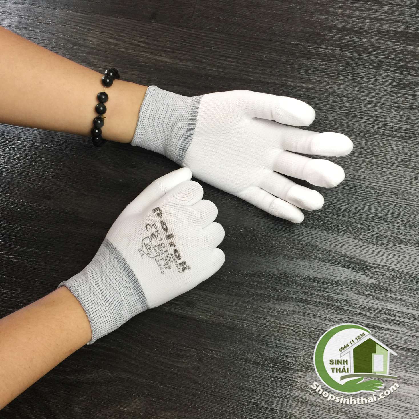 [HCM]Găng tay bao tay vải thun phủ cao su đầu ngón màu trắng - 1 đôi - hình ngẫu nhiên