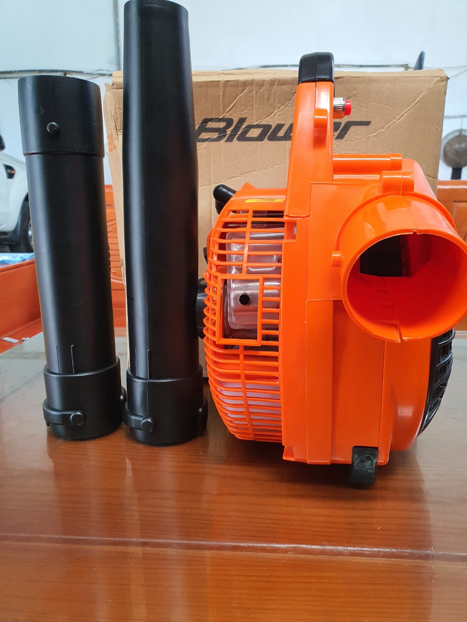 Máy thổi bụi, lá cây chạy xăng 2 thì siêu khỏe BLOWER VAC