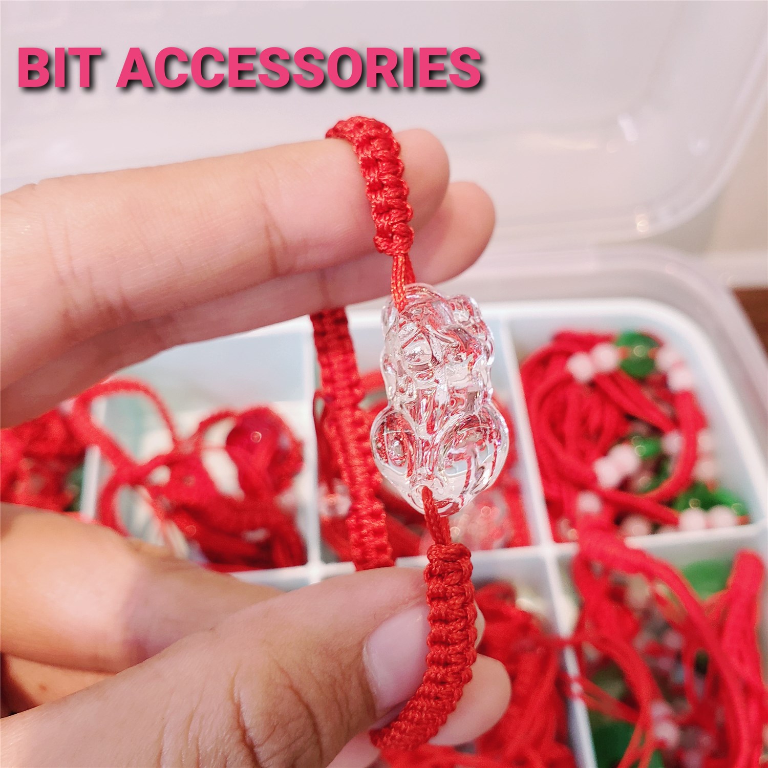 Vòng tay Tỳ hưu tết chỉ đỏ